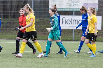 Bild 40 - F SSC Hagen Ahrensburg - SV Frisia Risum-Lindholm : Ergebnis: 1:2